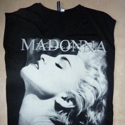 H&m shop madonna shirt